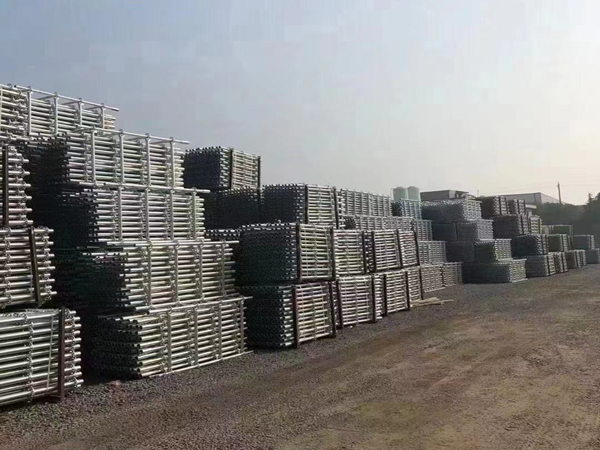 施工盘扣式脚手架