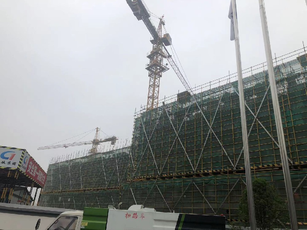 金刚爬架工程案例